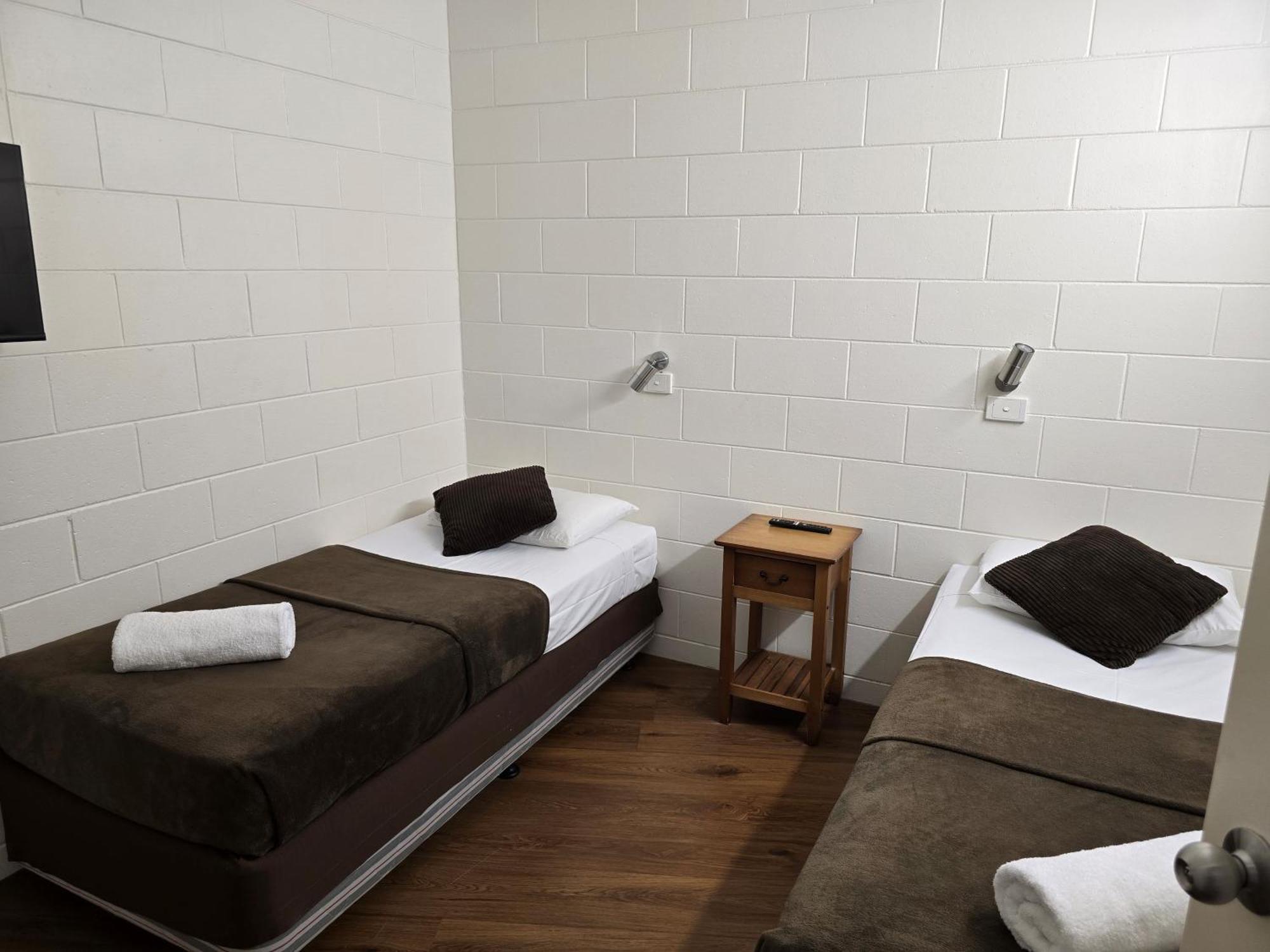 Colonial Rose Motel Townsville Dış mekan fotoğraf